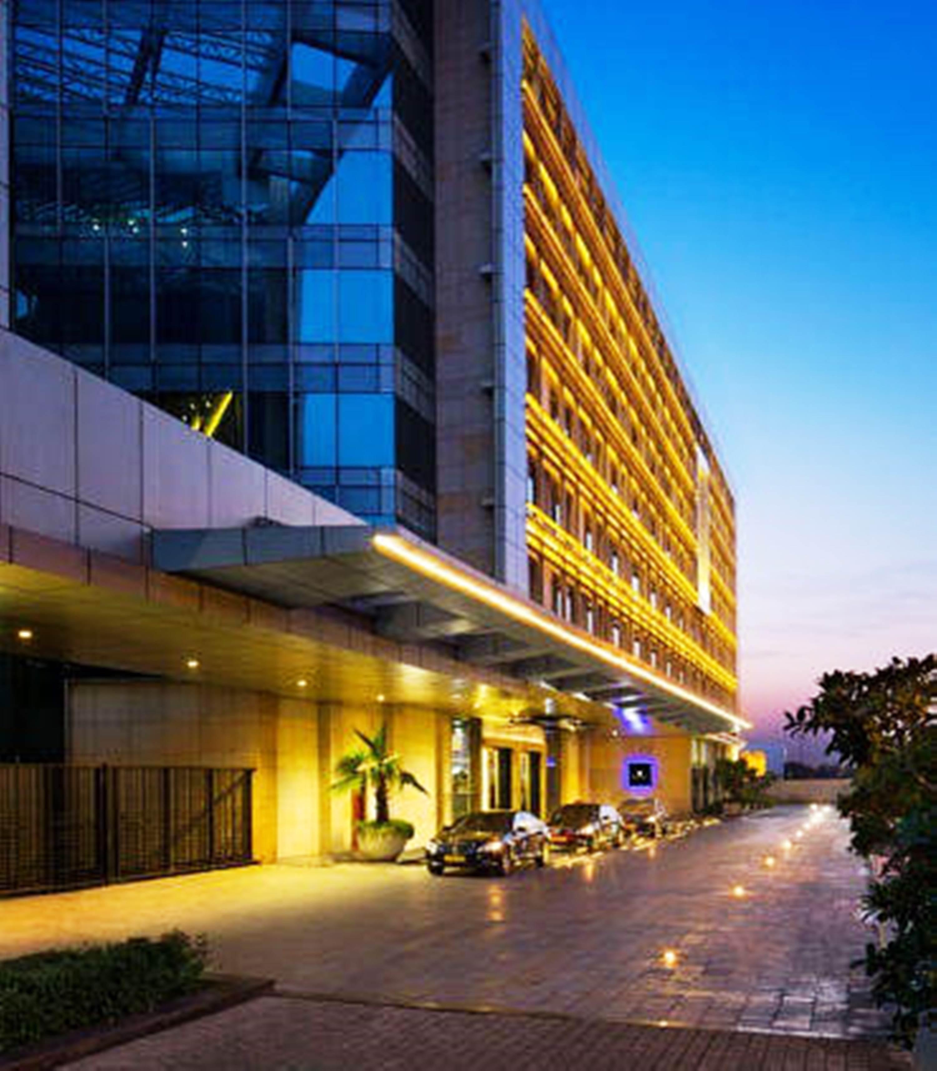 Jw Marriott Hotel New Delhi Aerocity Exterior foto